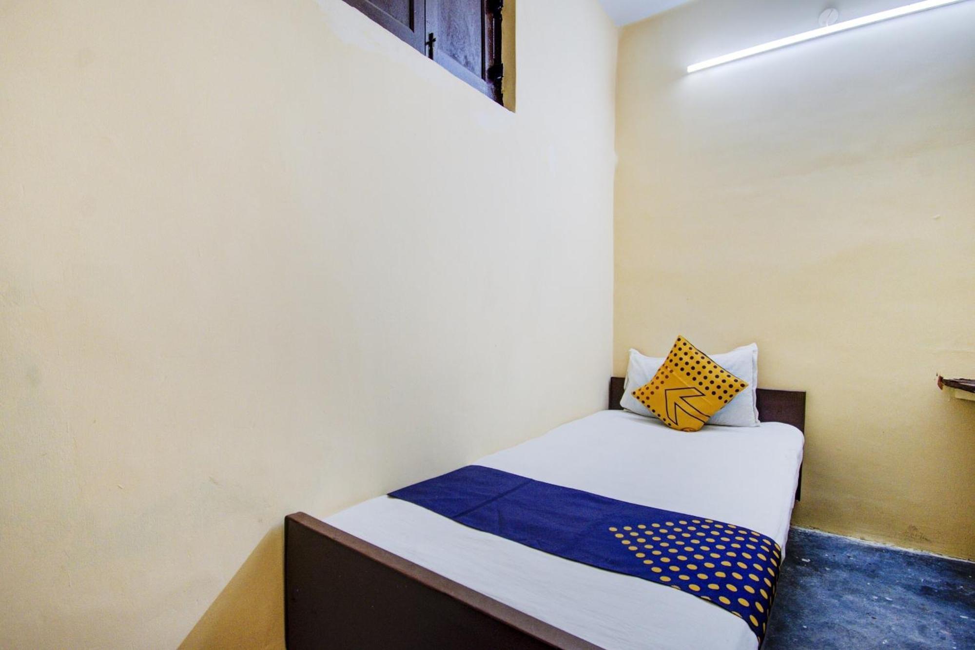 Calcutta Bara Bazar Spot On Dear Hotel מראה חיצוני תמונה
