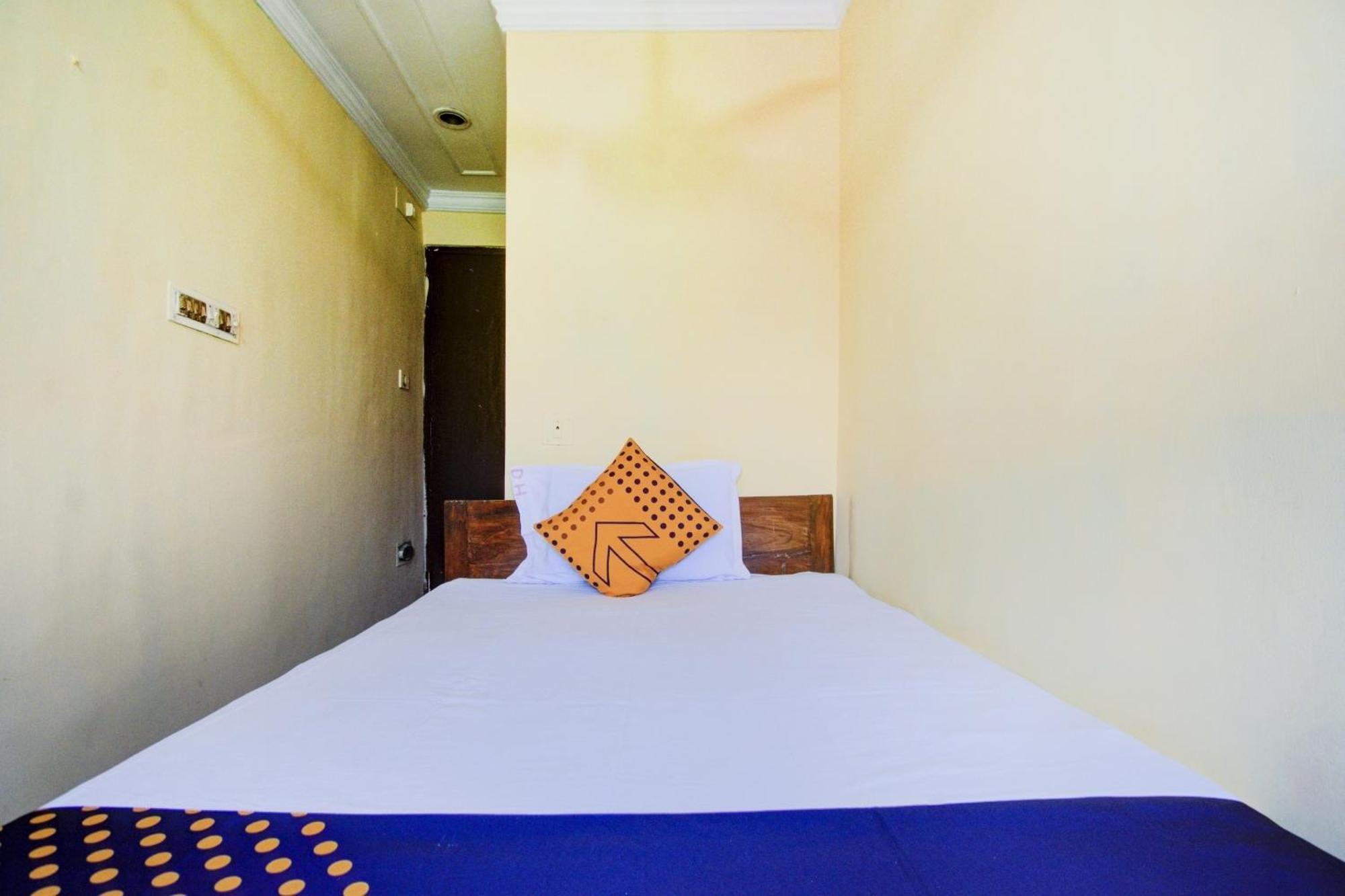 Calcutta Bara Bazar Spot On Dear Hotel מראה חיצוני תמונה